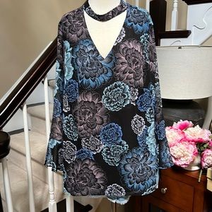 Zac and Rachel floral blouse